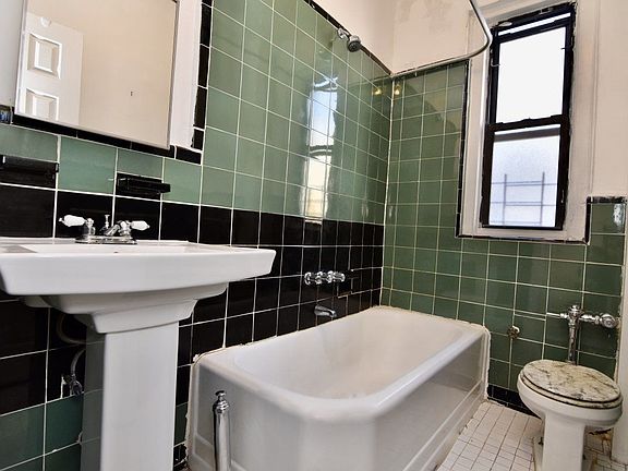 5th image of 642 W 172nd St APT 55