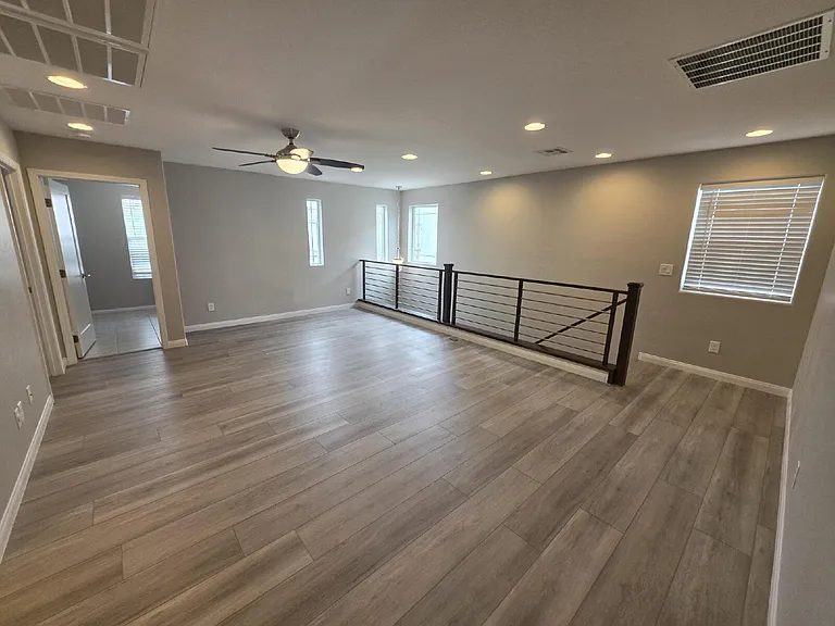 9456 Brough Ave — Photo 8