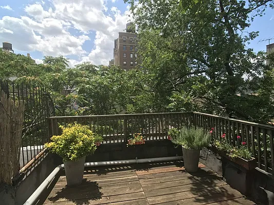 Rented by Sovereign Associates | media 3