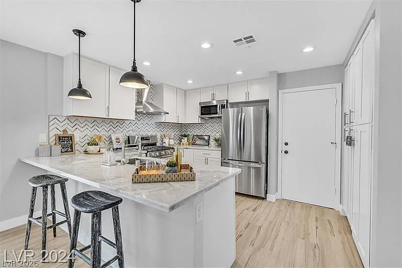 214 Pocahontas Ct