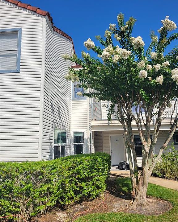 1st image of 2572 WOODGATE BOULEVARD #102