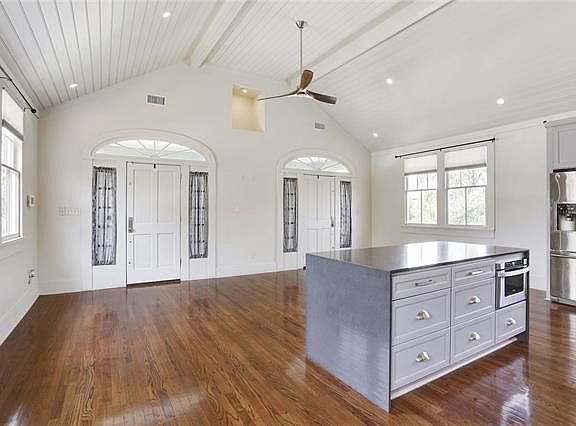 5th image of 1001 Kentucky St