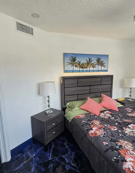 5121 W Oakland Park Blvd #212