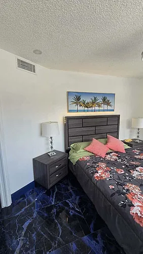 5121 W Oakland Park Blvd #212 Photo 1