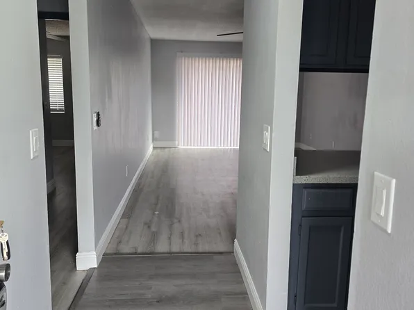 1003 W McLendon St, Plant City, FL