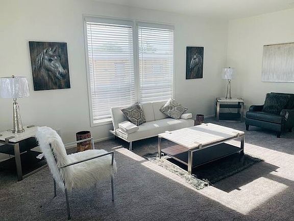 2nd image of 3833 N Fairview Ave #53