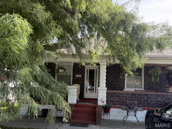 205 Front St, E Carondelet, IL 62240
