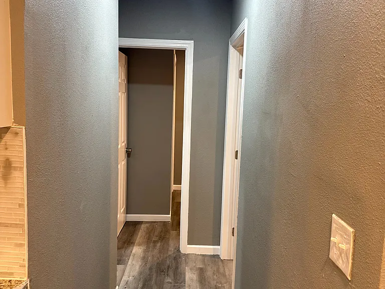 5250 Lindhurst Ave #1 — Photo 5