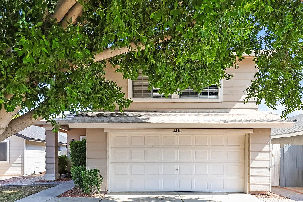 3 bed, 2.5 bath, 1544 sqft, $2,240 — Photo 1