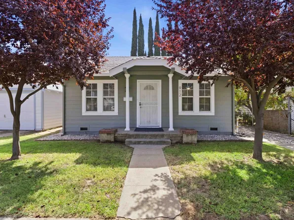 912 6th St, Marysville, CA 95901