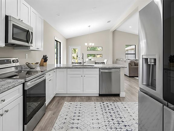 3rd image of 8019 NW 8th Avenue