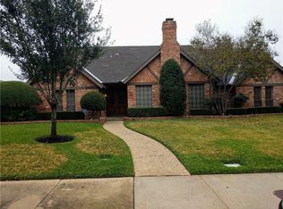 6239 Pineview Rd, Dallas, TX 75248