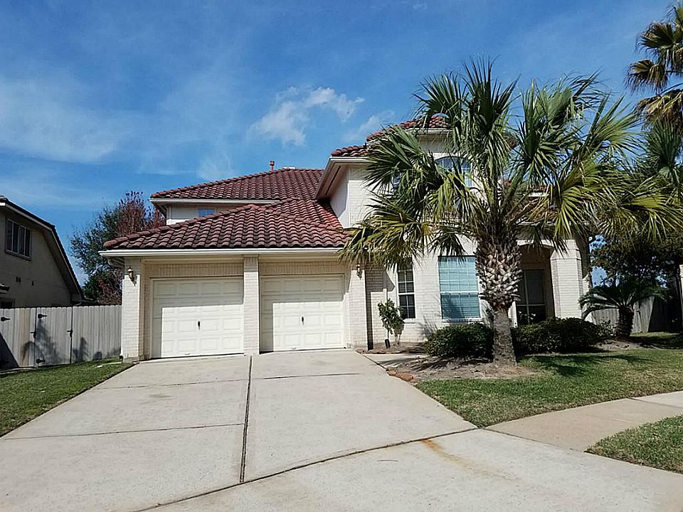 1st image of 11806 Palmetto Shores Dr