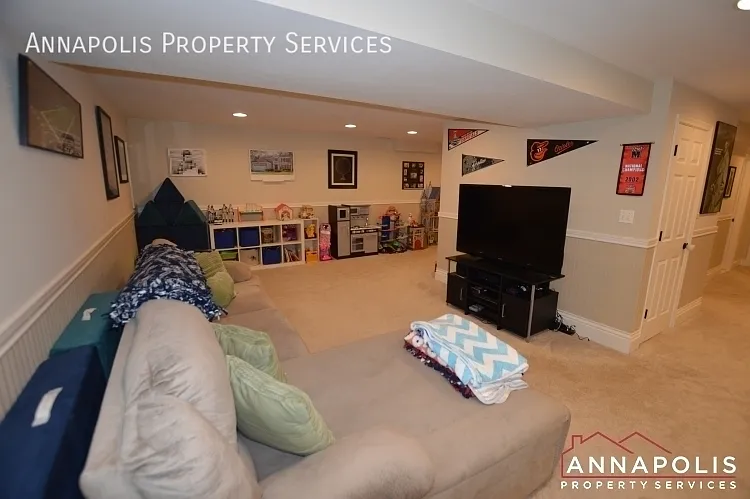 314 Rosslare Dr — Photo 10
