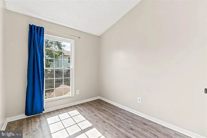 3074 Madden Ct — Photo 13