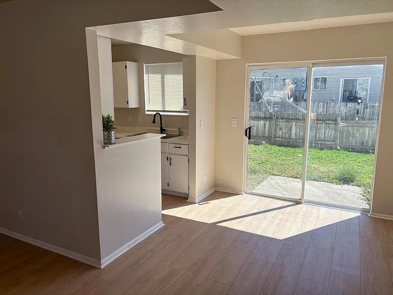 4239 W Bampton Ln — Photo 23