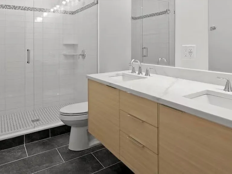 21 Glen Rd #11 — Photo 8