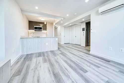 30-41 31st St #5L Photo 1