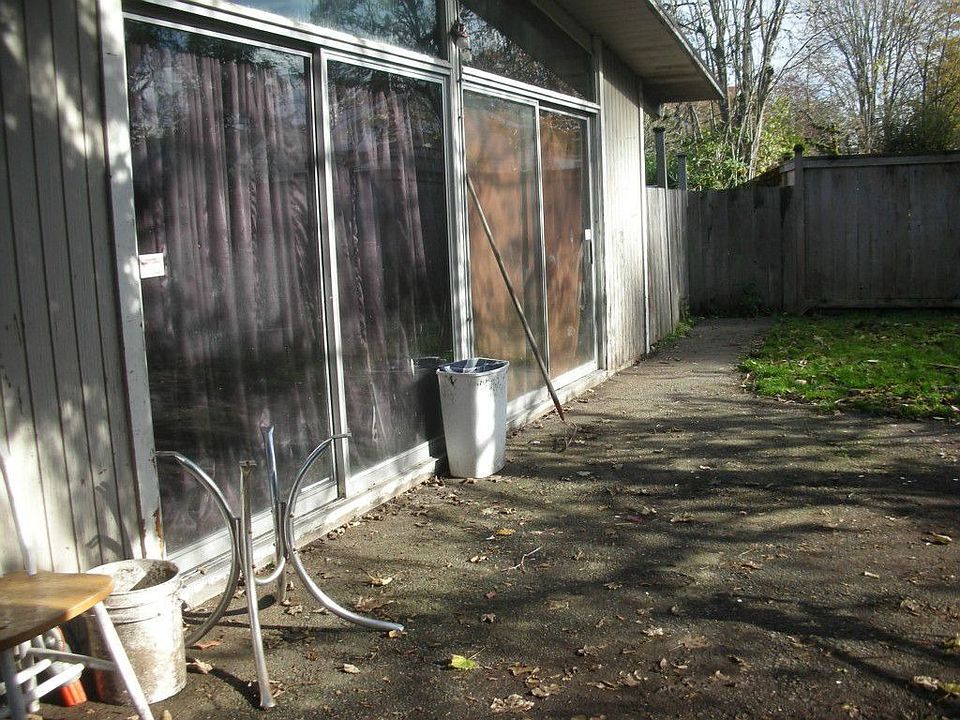 1st image of 616 119th St S