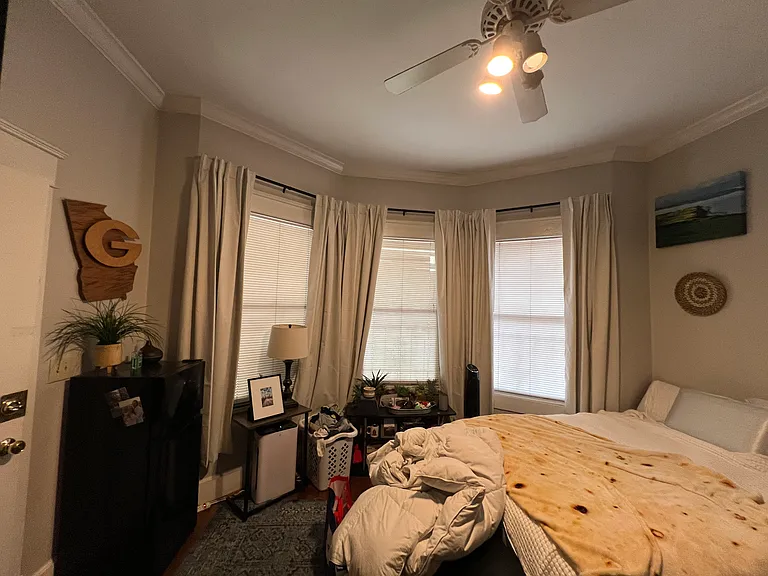 Different view of second bedroom