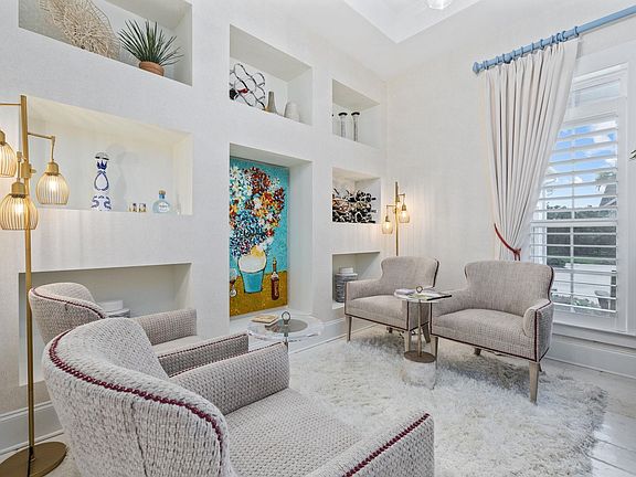 5th image of 6025 Bolsena Place