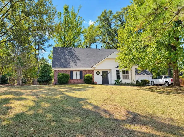 206 Circle Dr, Many, LA 71449