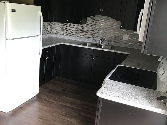 2nd image of 3425 Winston Dr APT 1