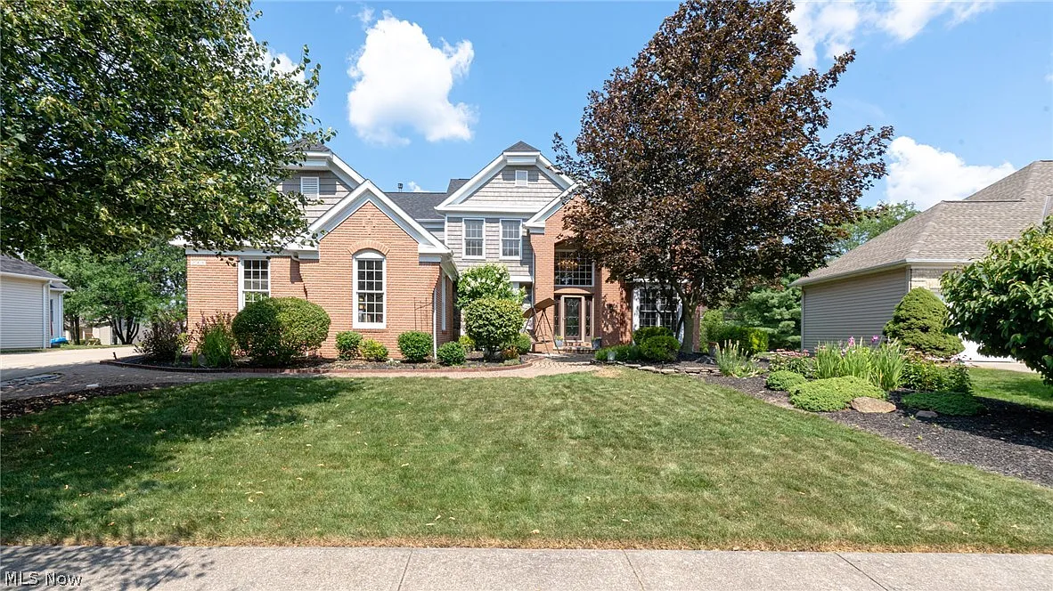 20618 Carlton Ct photo 1