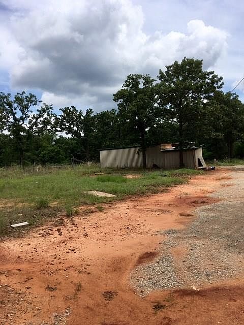 2nd image of 331851 E Summertree Rd
