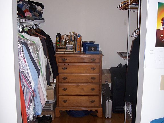walk-in closet