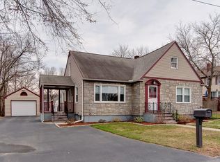 58 High St, Milford, MA 01757