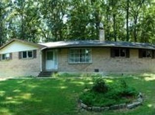 421 Dautrich Rd, Reading, PA 19606