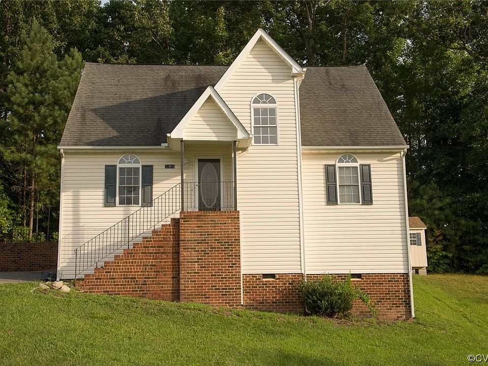 1st image of 22903 Pheasant Ct