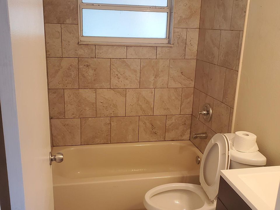 2nd image of 8326 Redfield Dr