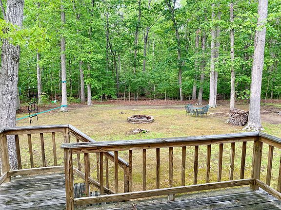 3rd image of 55 Lovett Dr