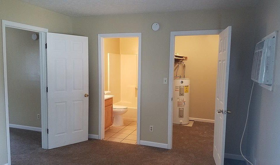 2nd image of 700A Illinois St #700A