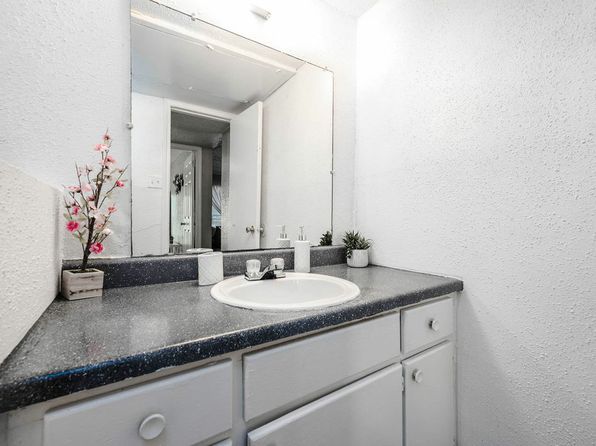 4300 S Shaver St APT 40