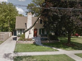 663 Preston Ave, Elgin, IL 60120