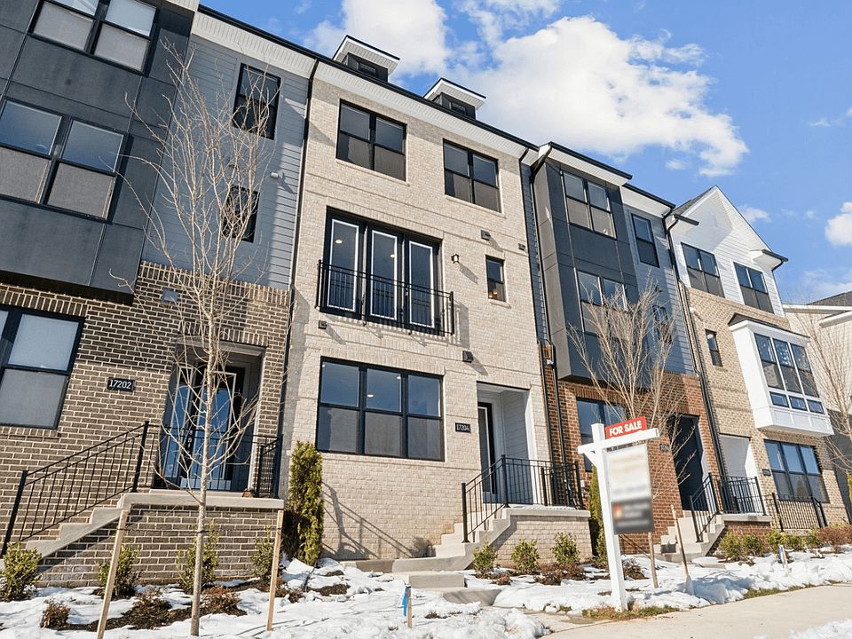 1st image of 17204 Hardisty Way