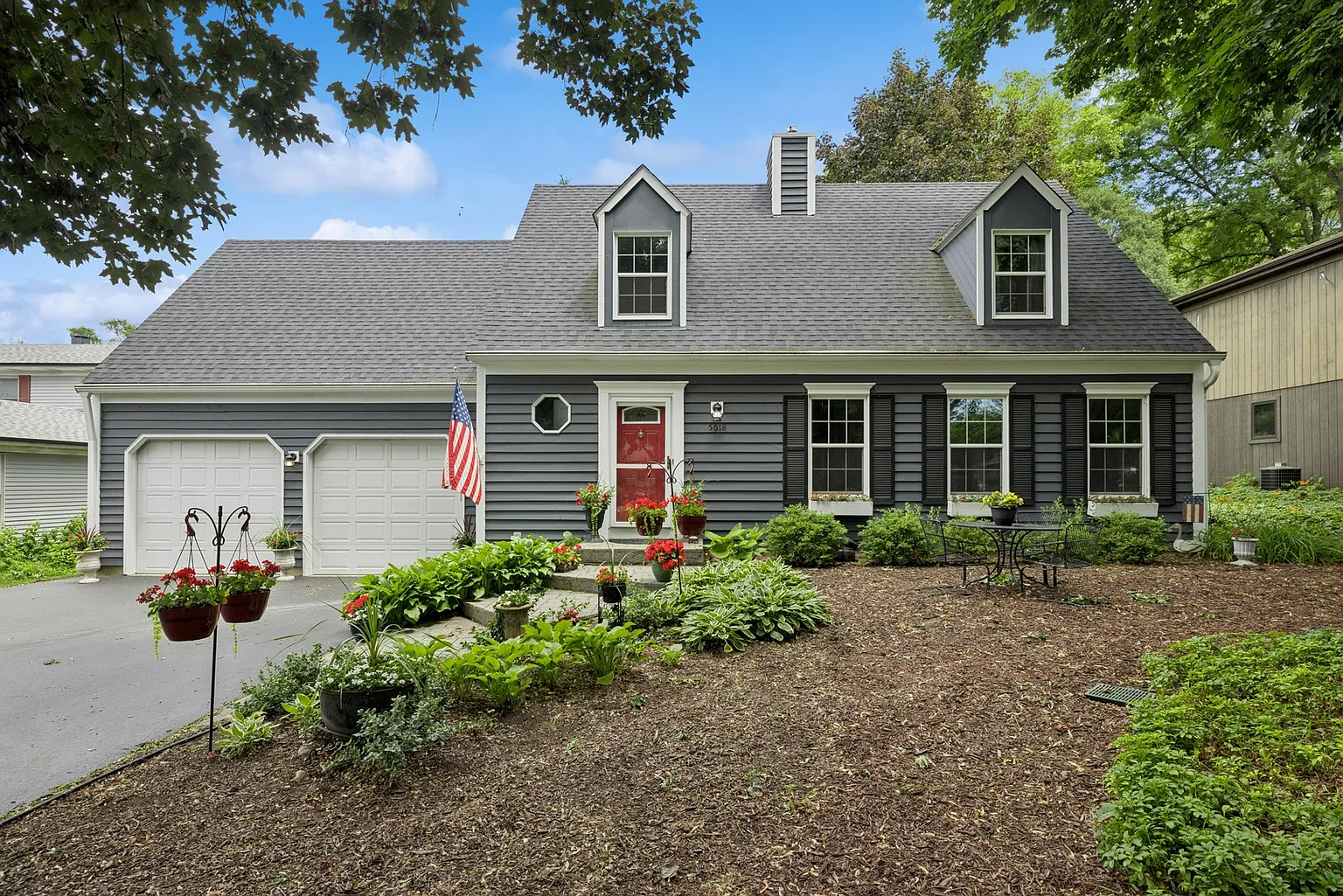 5618 Marietta Dr photo 1