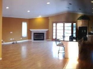 2367 Deerpark Dr, San Diego, CA 92110