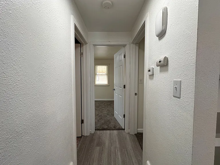 335 14th Ave — Photo 13