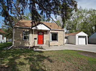 8409 Nicollet Ave S, Bloomington, MN 55420