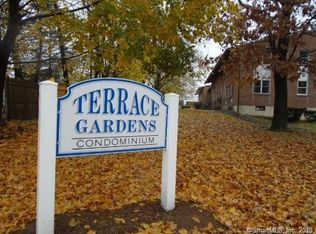 24 Terrace Gdns UNIT 24, Wallingford, CT 06492