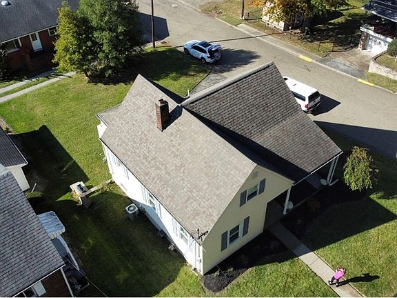4th image of 1515 PLEASANT AVE.