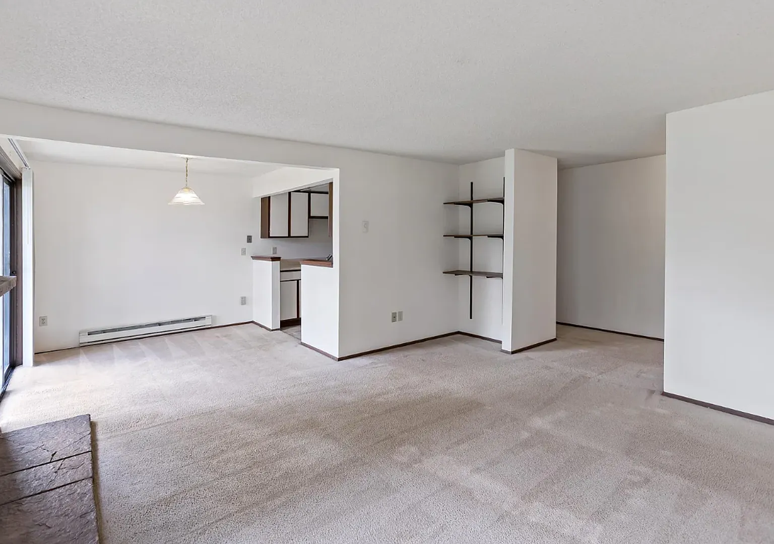 Cascade Terrace Apartments — Photo 4
