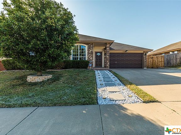 4th image of 3610 Foxglove Ln