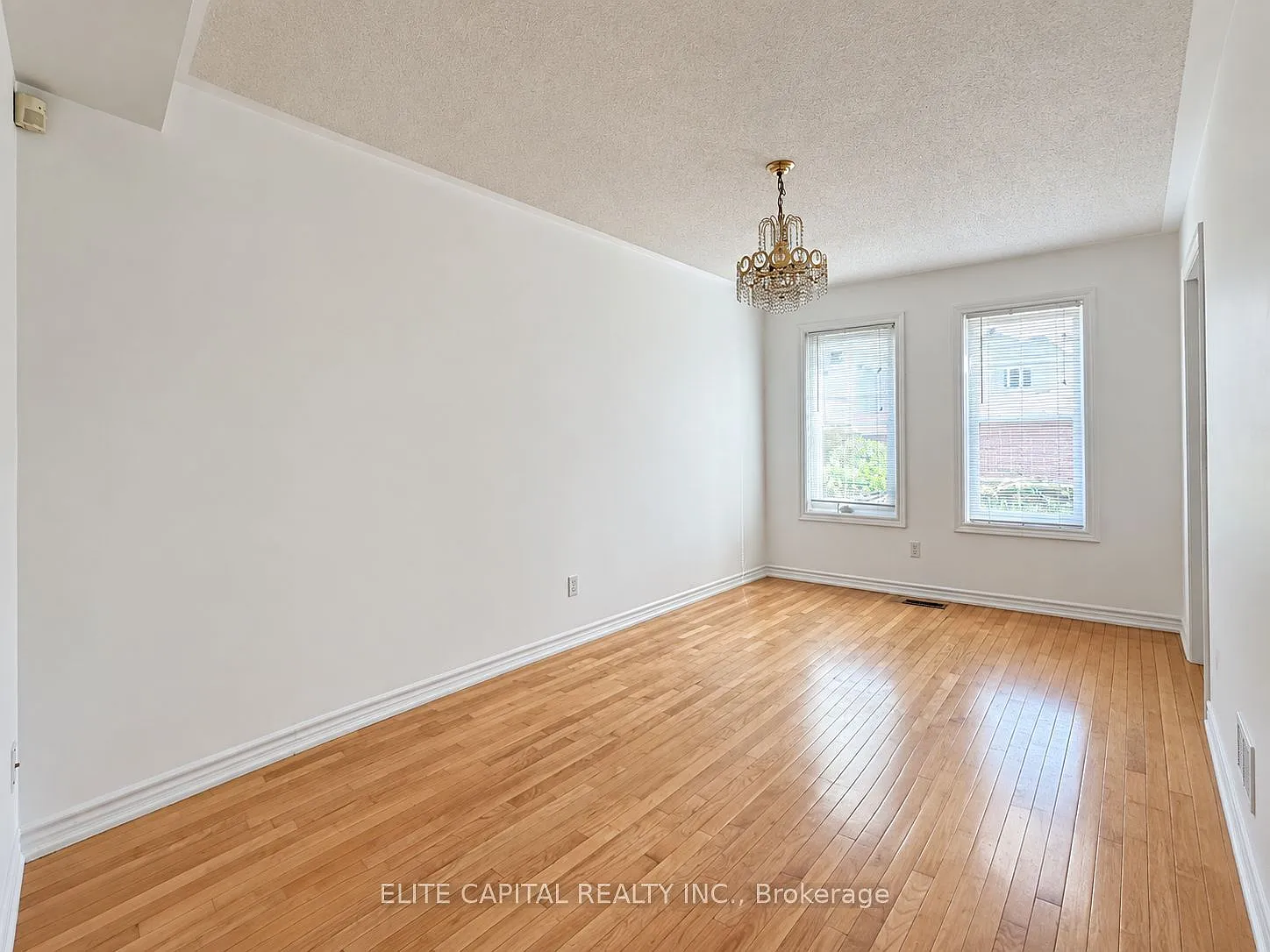 3 bed, $3,300 — Photo 4