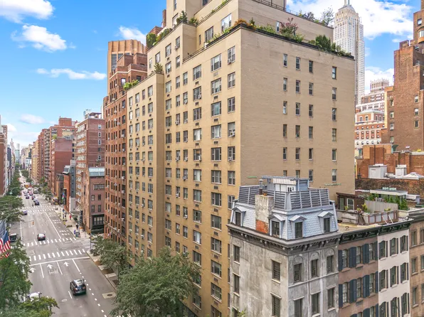 310 Lexington Avenue image 25 of 25