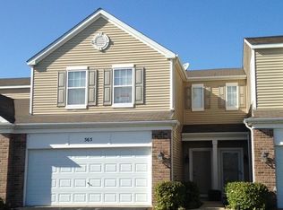 565 Springbrook Trl N, Oswego, IL 60543